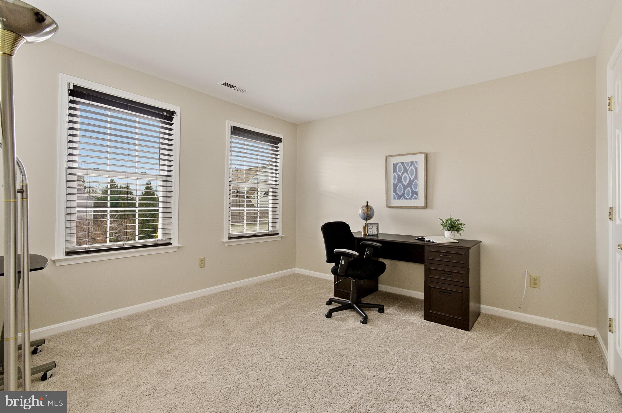 BRAMPTON HILLS - Residential