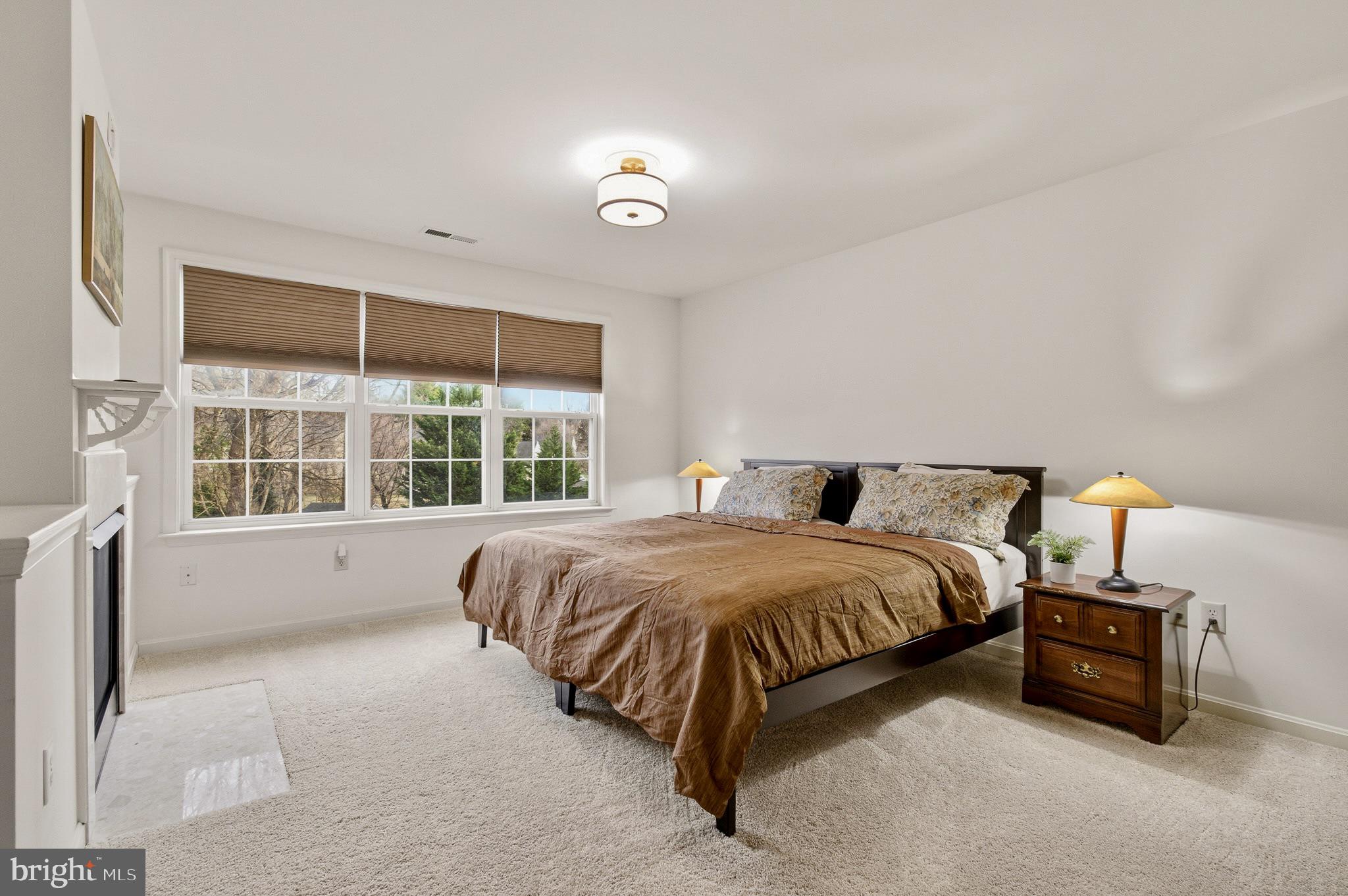 BRAMPTON HILLS - Residential