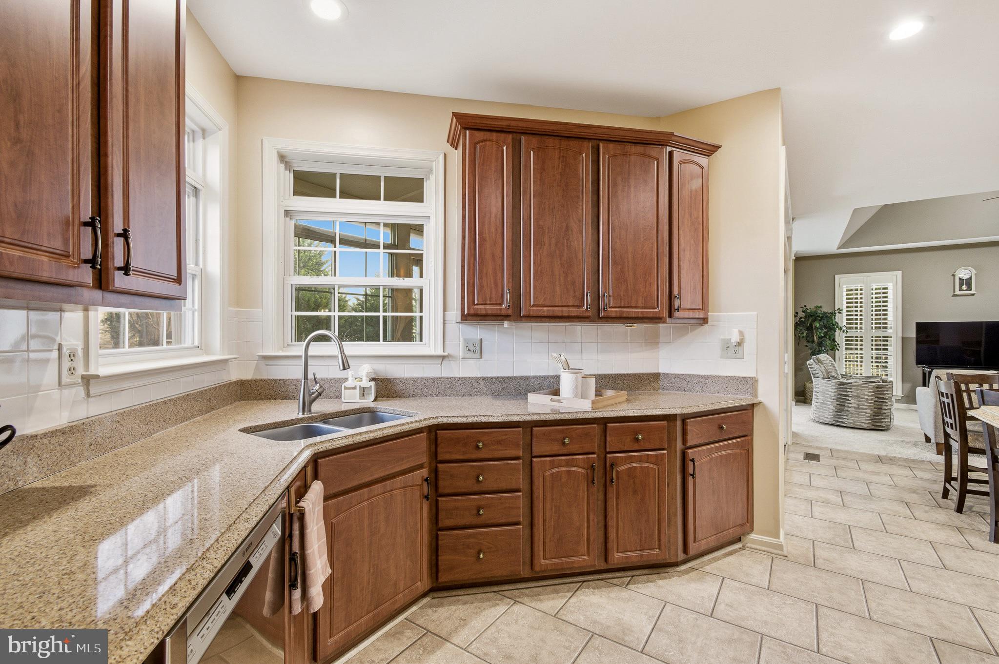 BRAMPTON HILLS - Residential