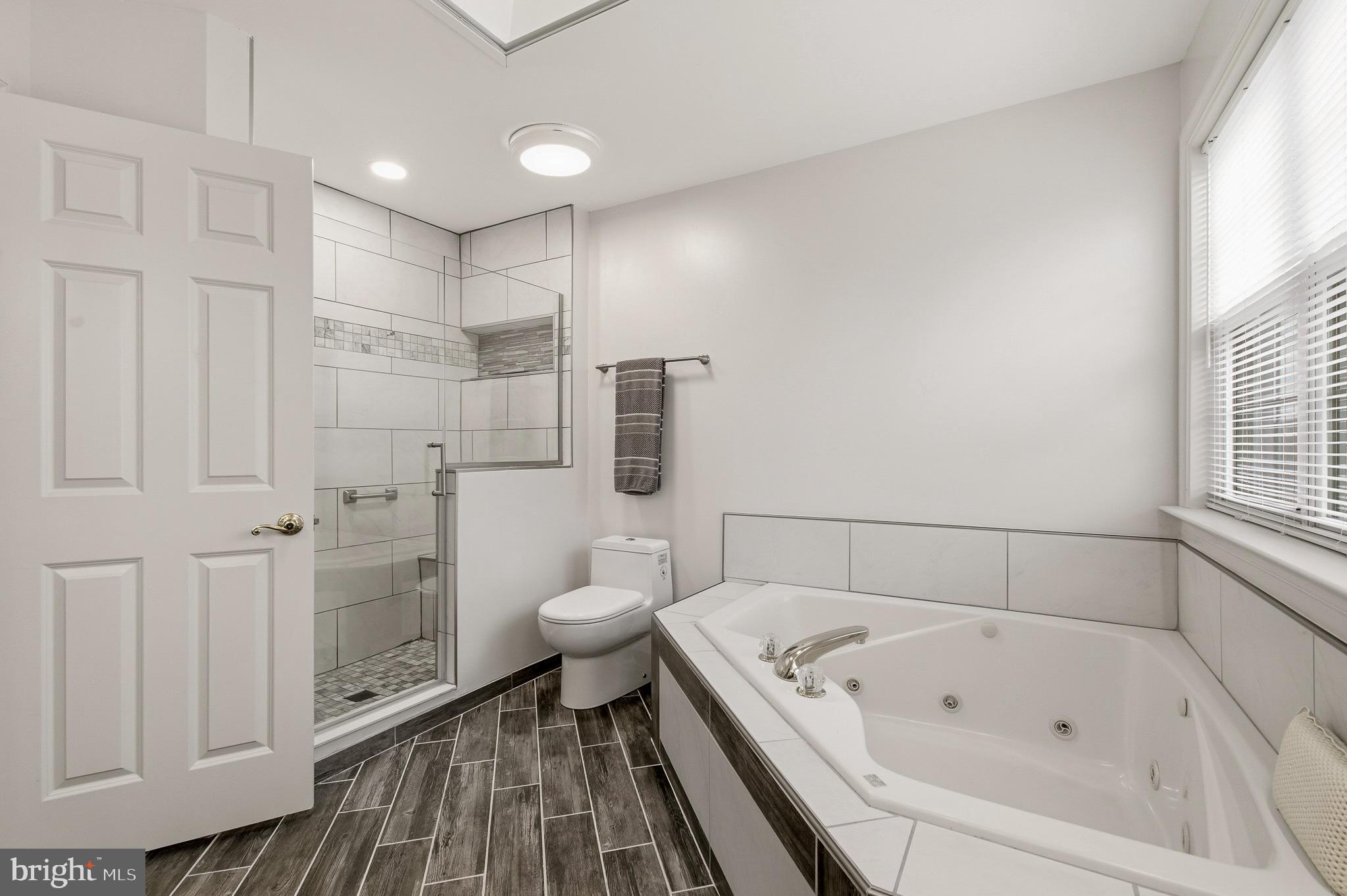 BRAMPTON HILLS - Residential