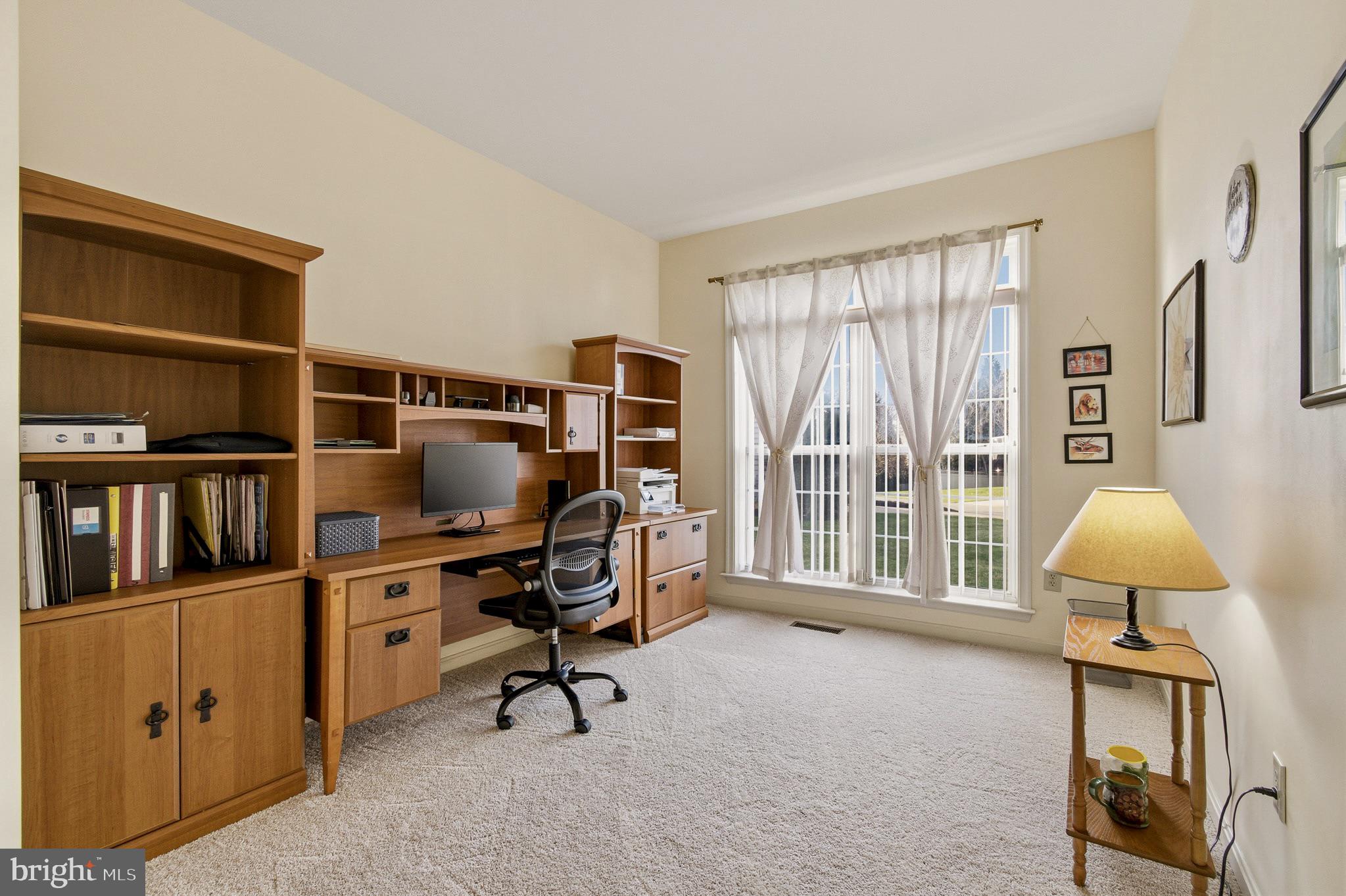 BRAMPTON HILLS - Residential