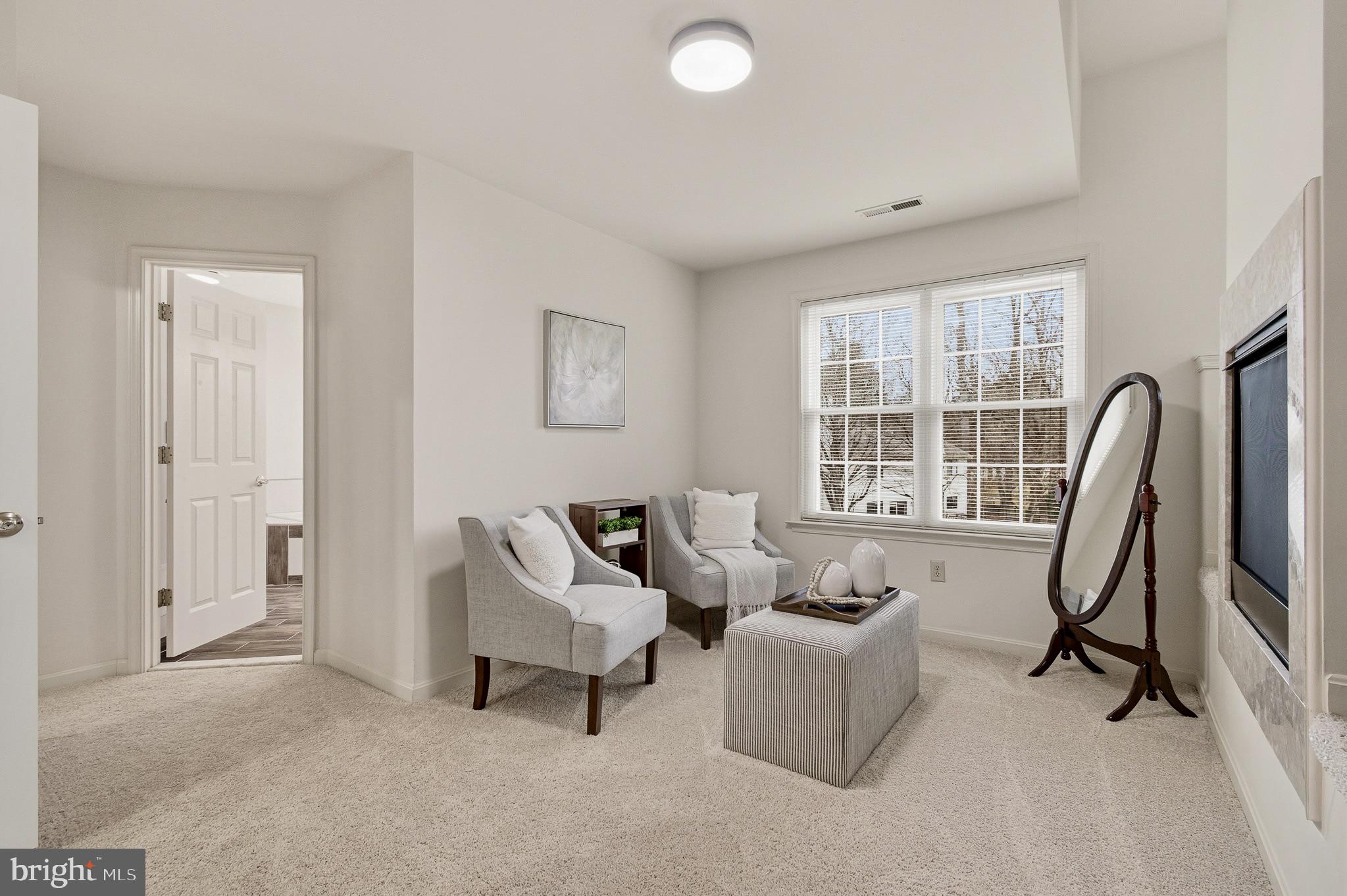 BRAMPTON HILLS - Residential