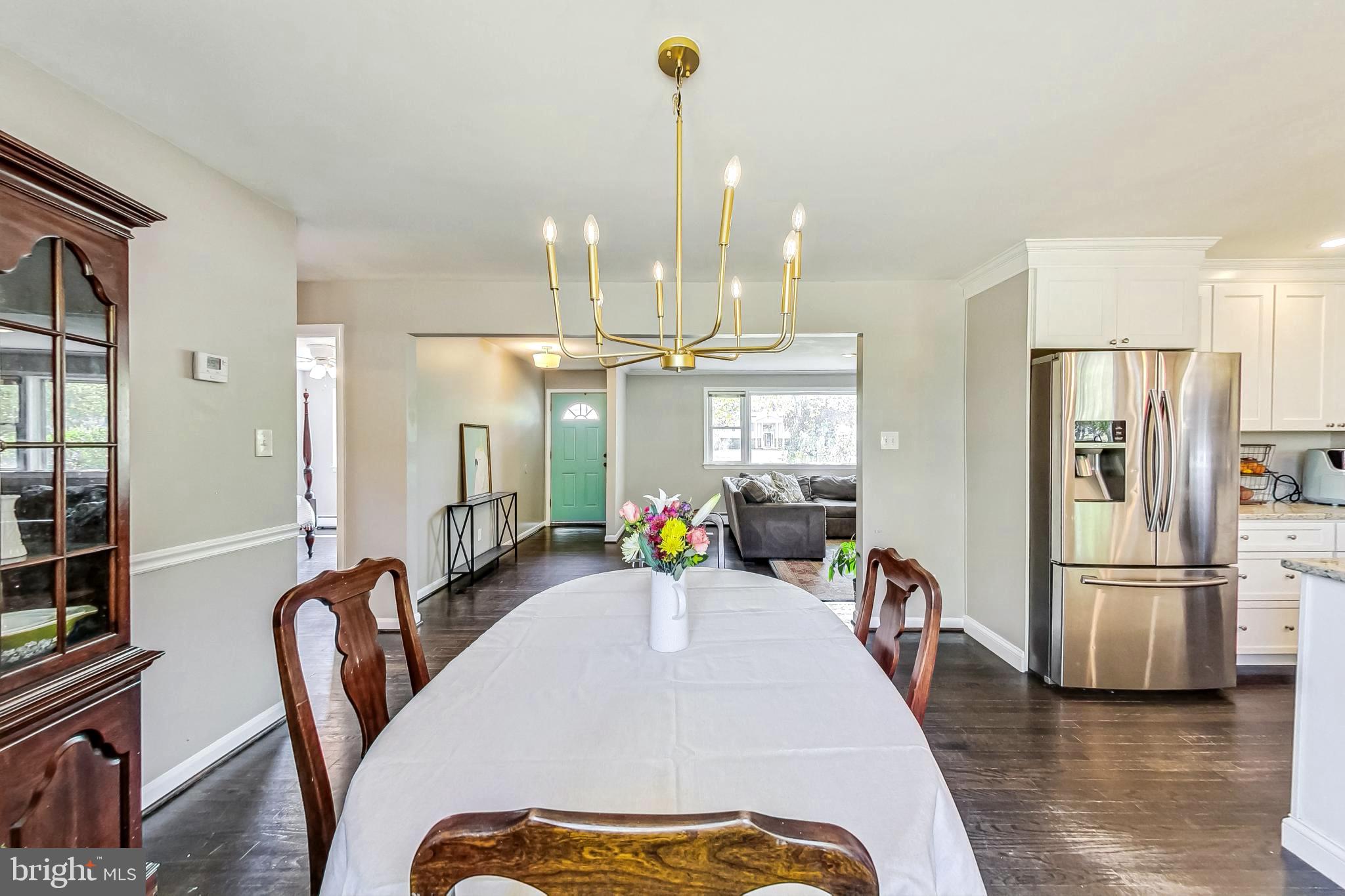 WHITE PLAINS - Residential