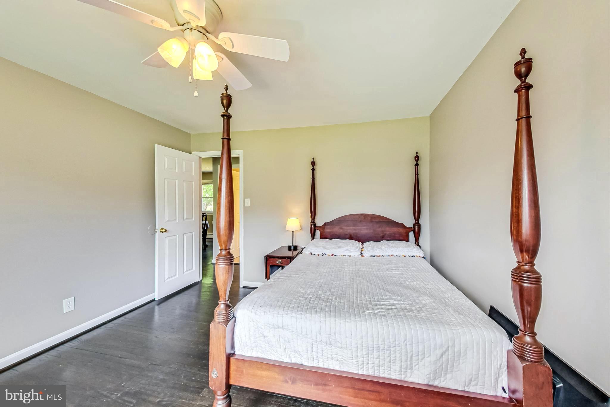 WHITE PLAINS - Residential