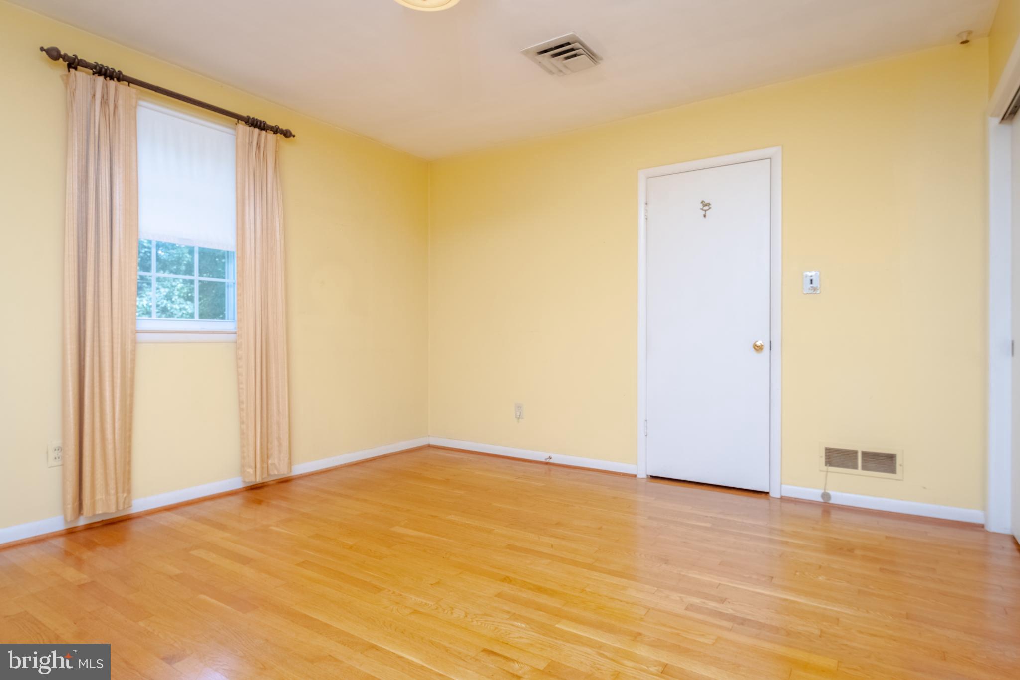 MINE BANK - Residential