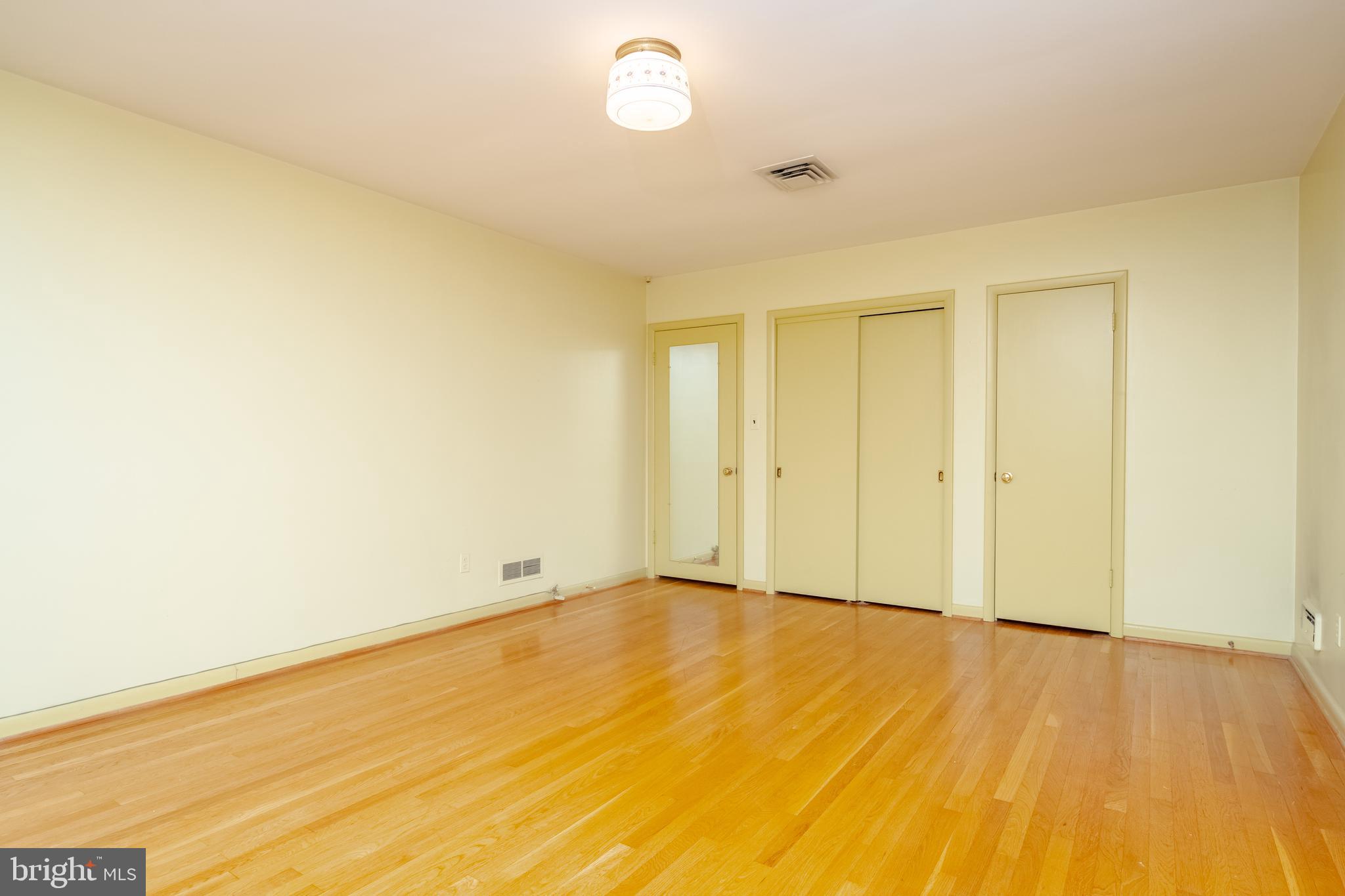 MINE BANK - Residential