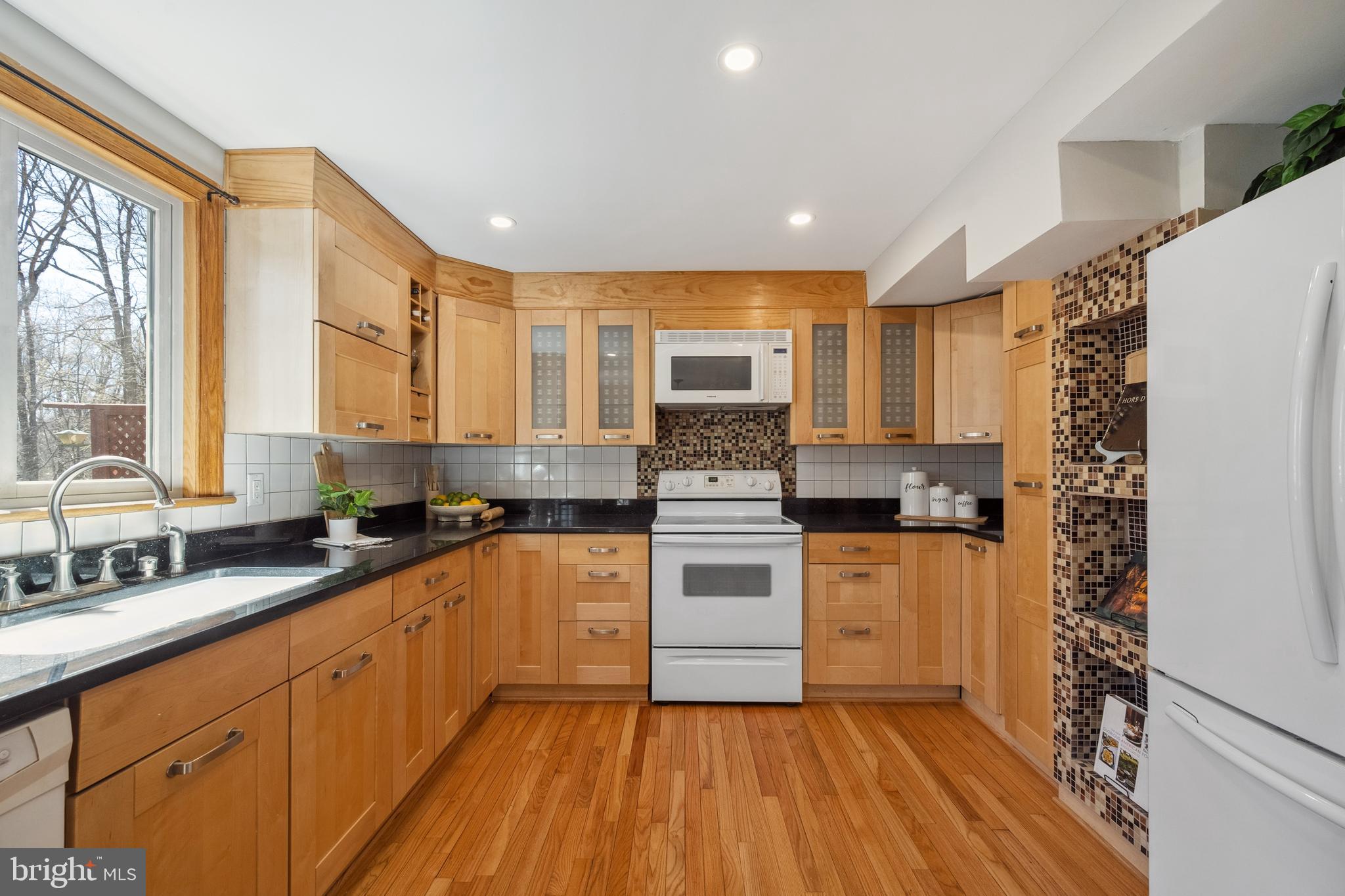 NEWINGTON FOREST - Residential