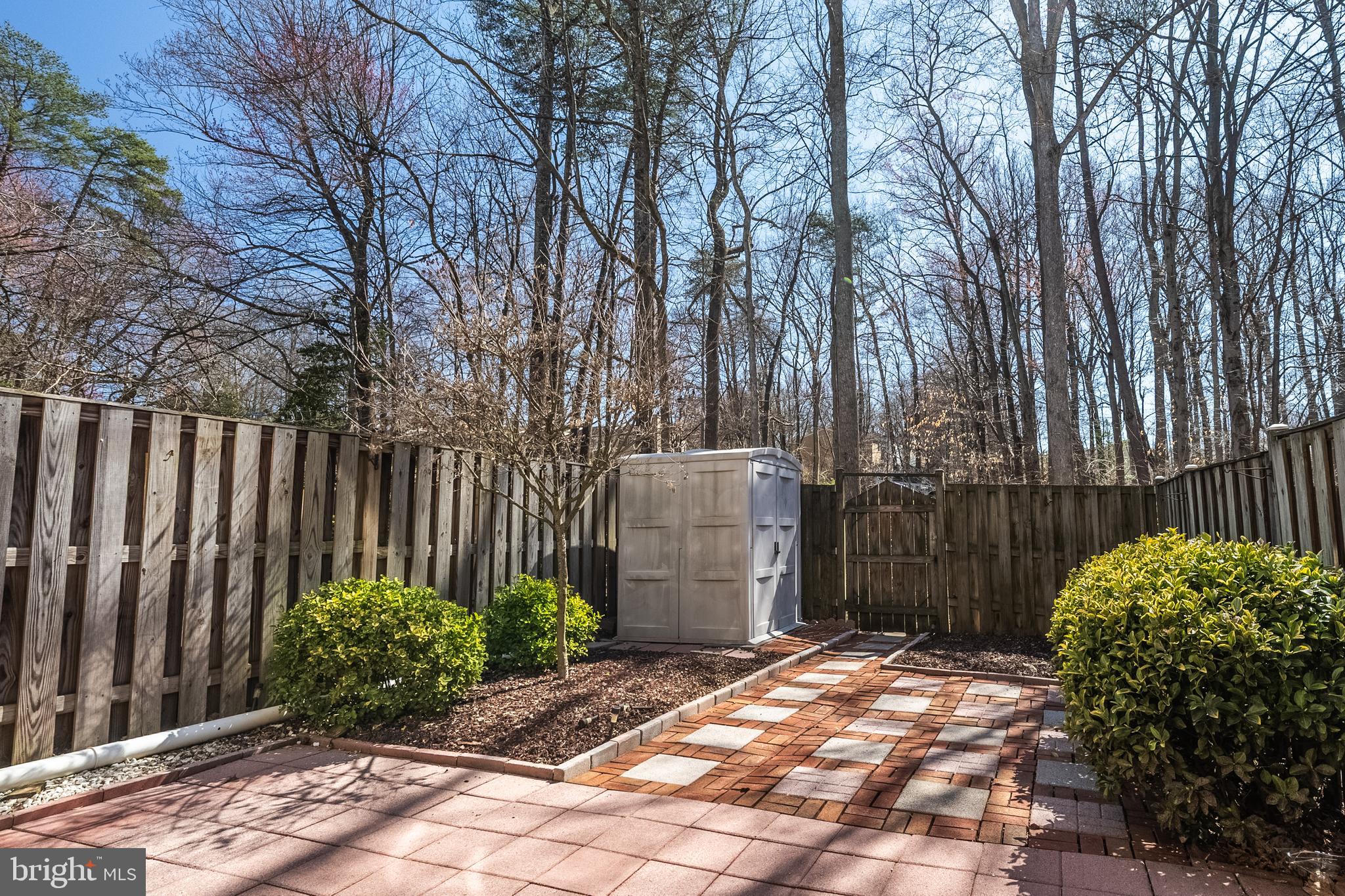 NEWINGTON FOREST - Residential