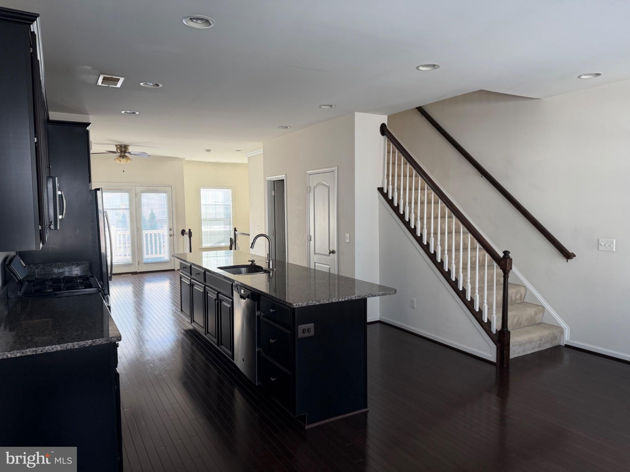 43297 NOVI TERRACE