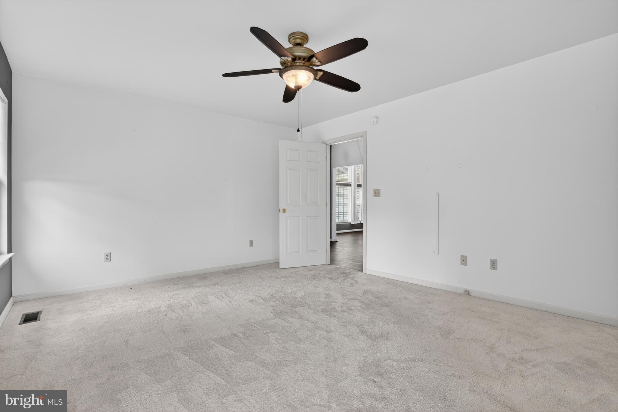 HAYMAN LANDS - Residential
