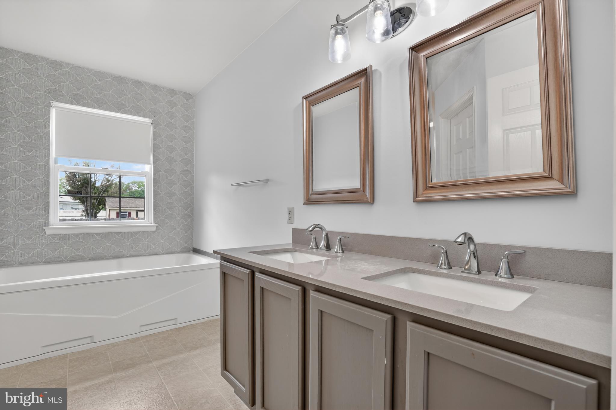 HAYMAN LANDS - Residential