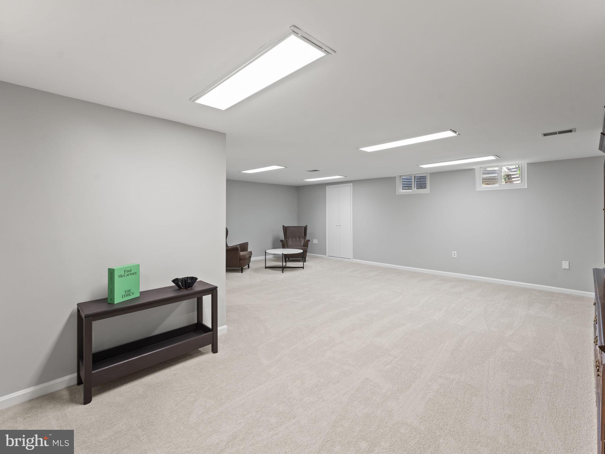 WATTS BRANCH MEADOWS - Residential