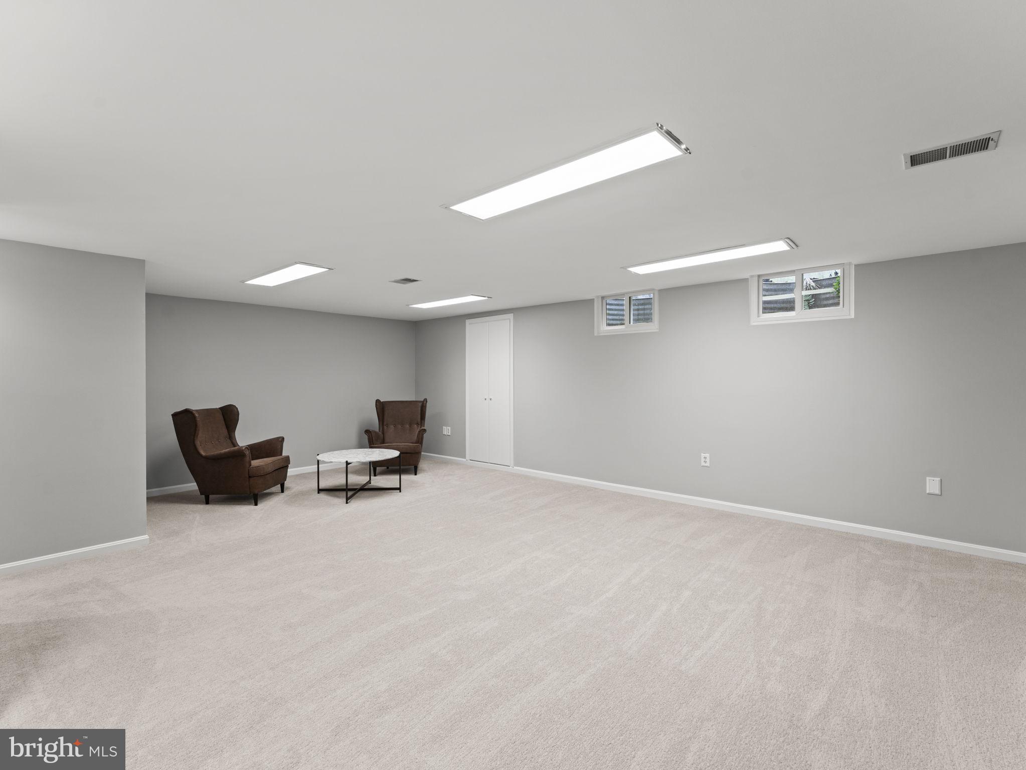 WATTS BRANCH MEADOWS - Residential