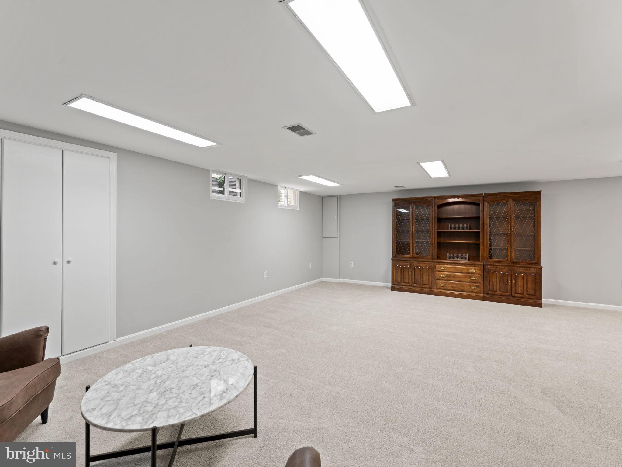 WATTS BRANCH MEADOWS - Residential