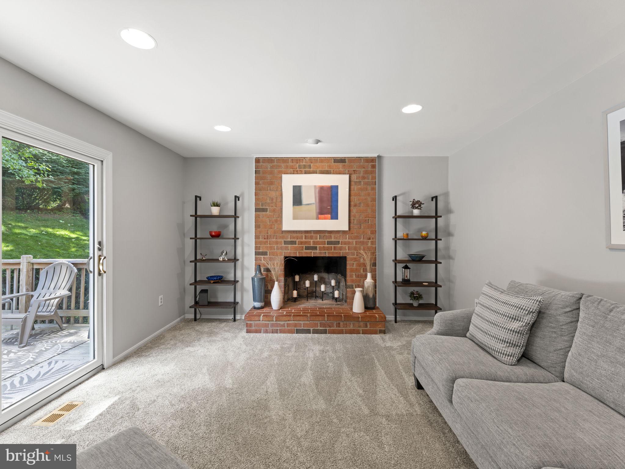 WATTS BRANCH MEADOWS - Residential