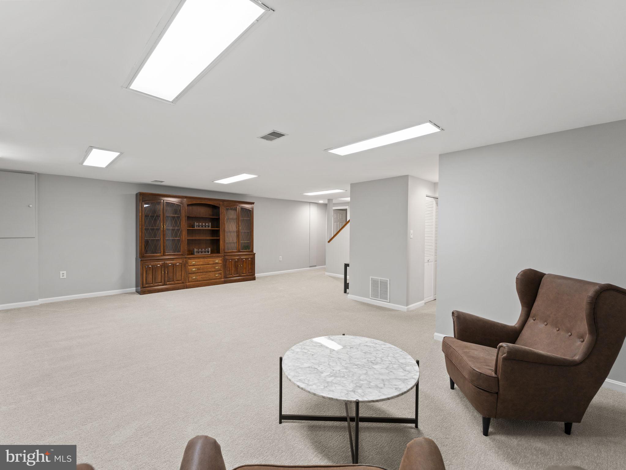 WATTS BRANCH MEADOWS - Residential