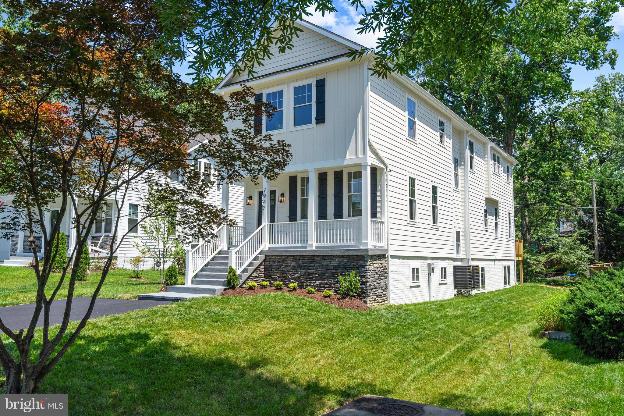 WELLINGTON - Residential