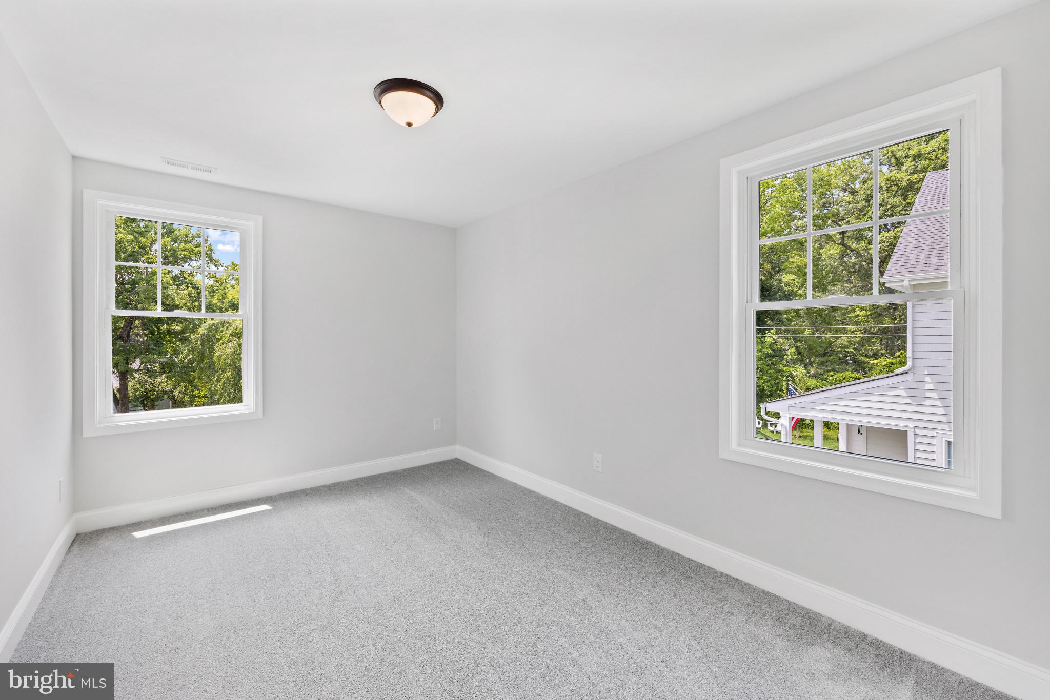 WELLINGTON - Residential