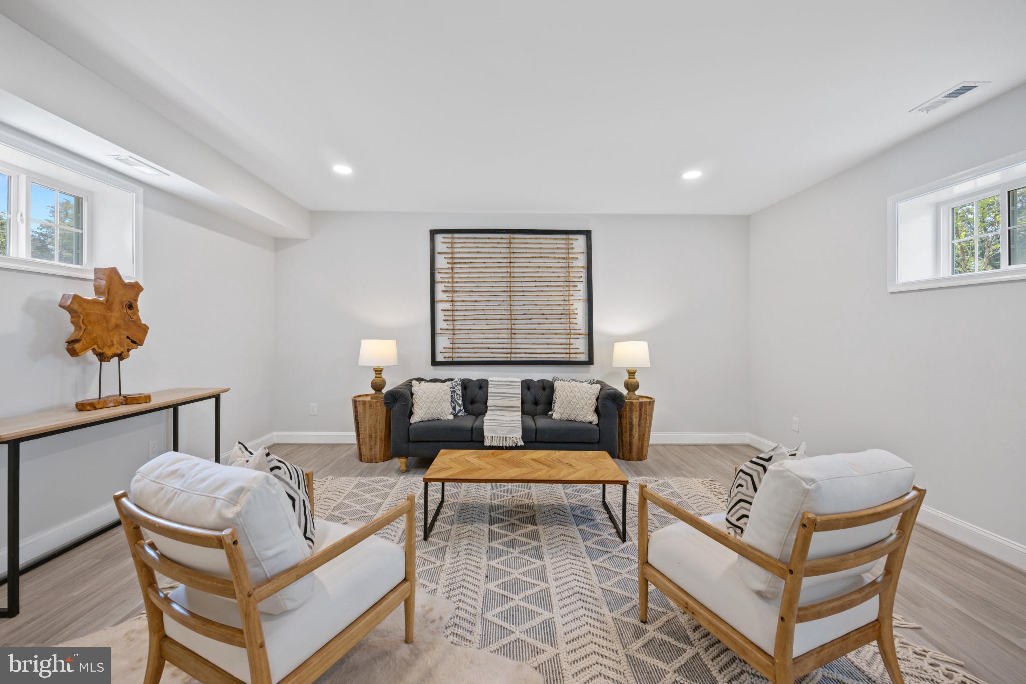 WELLINGTON - Residential