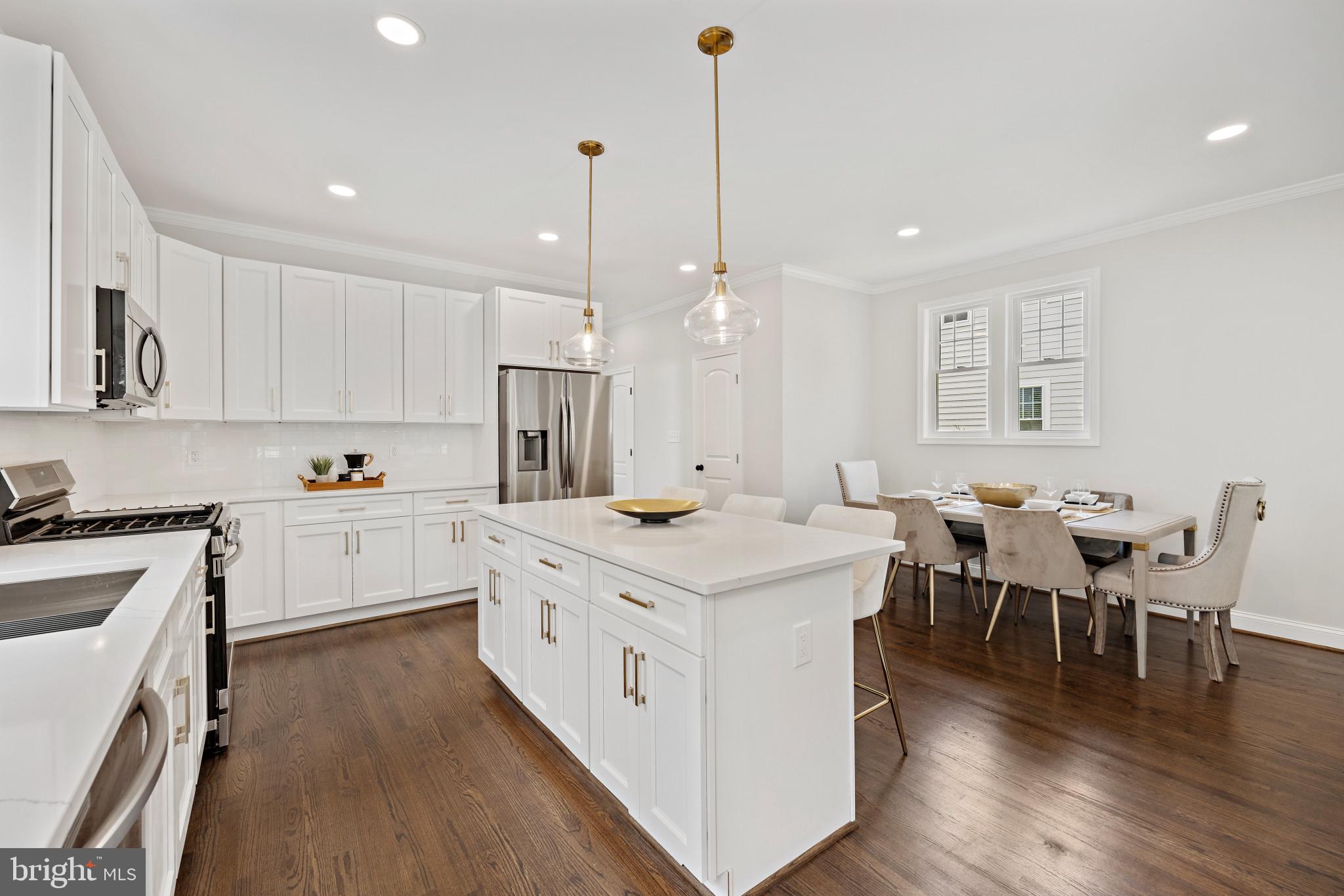 WELLINGTON - Residential