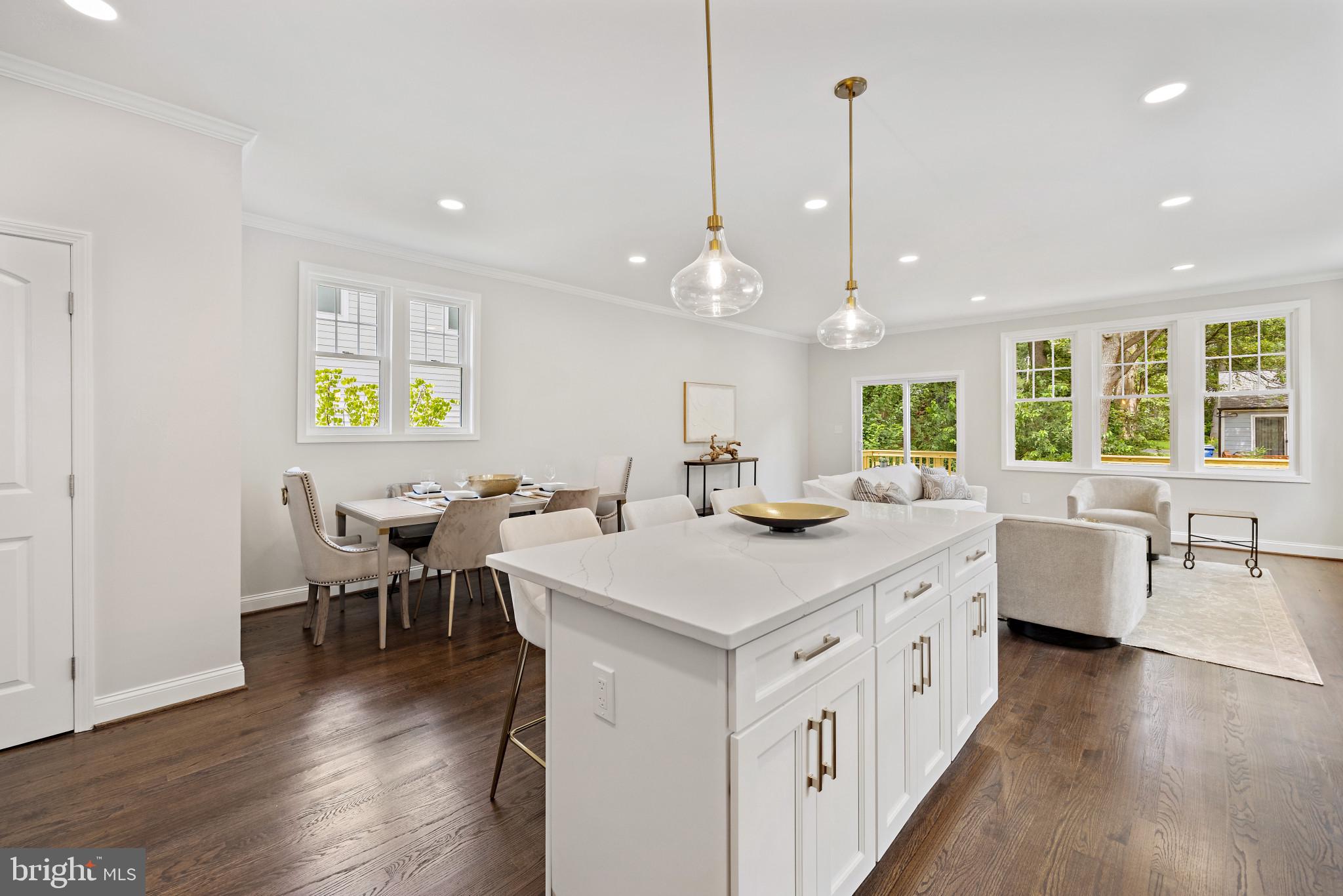 WELLINGTON - Residential