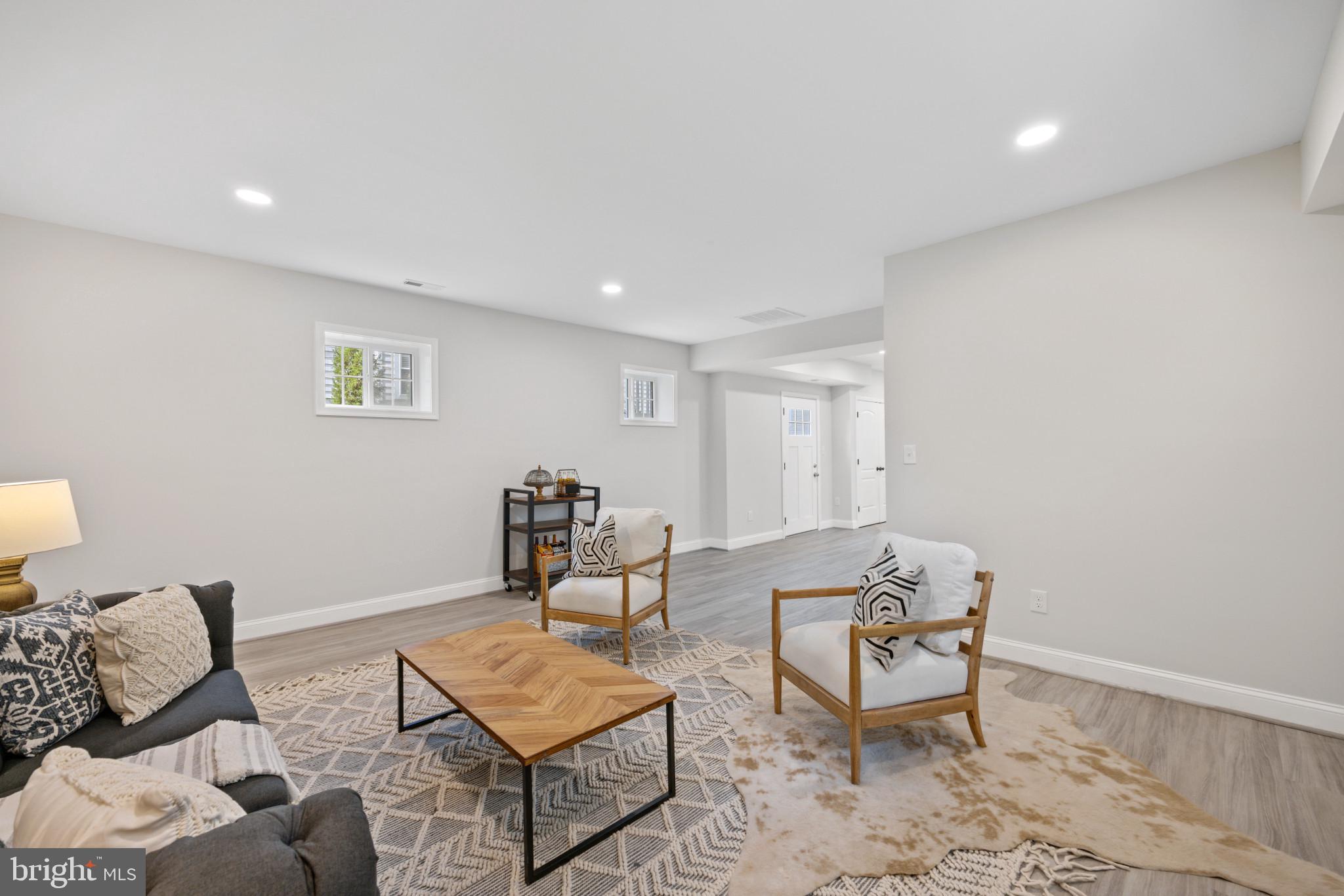 WELLINGTON - Residential