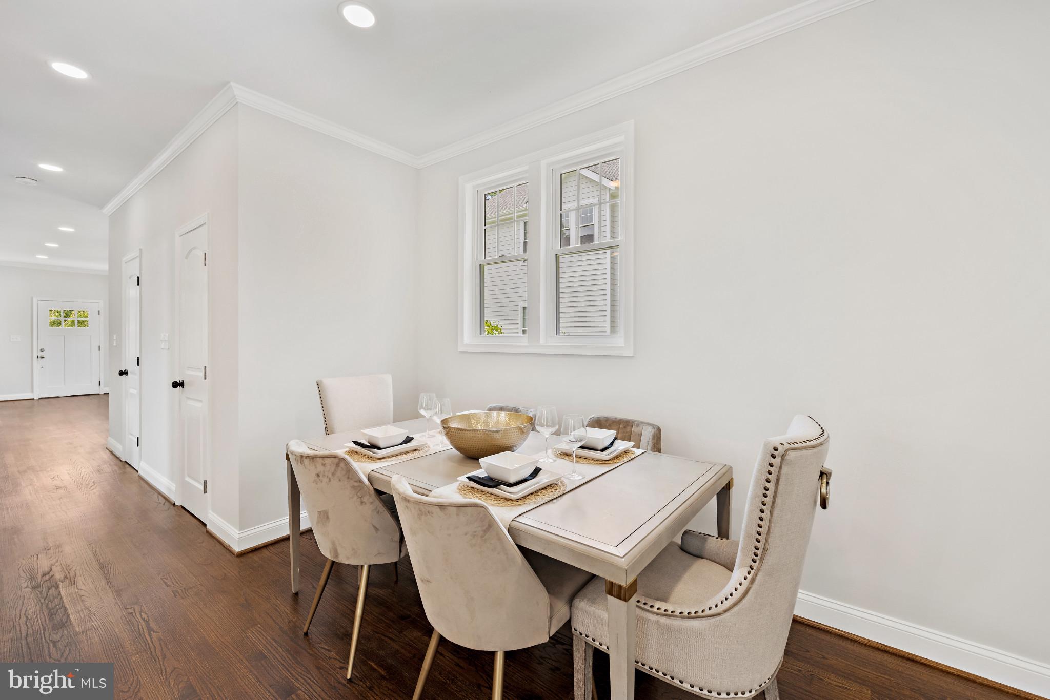 WELLINGTON - Residential