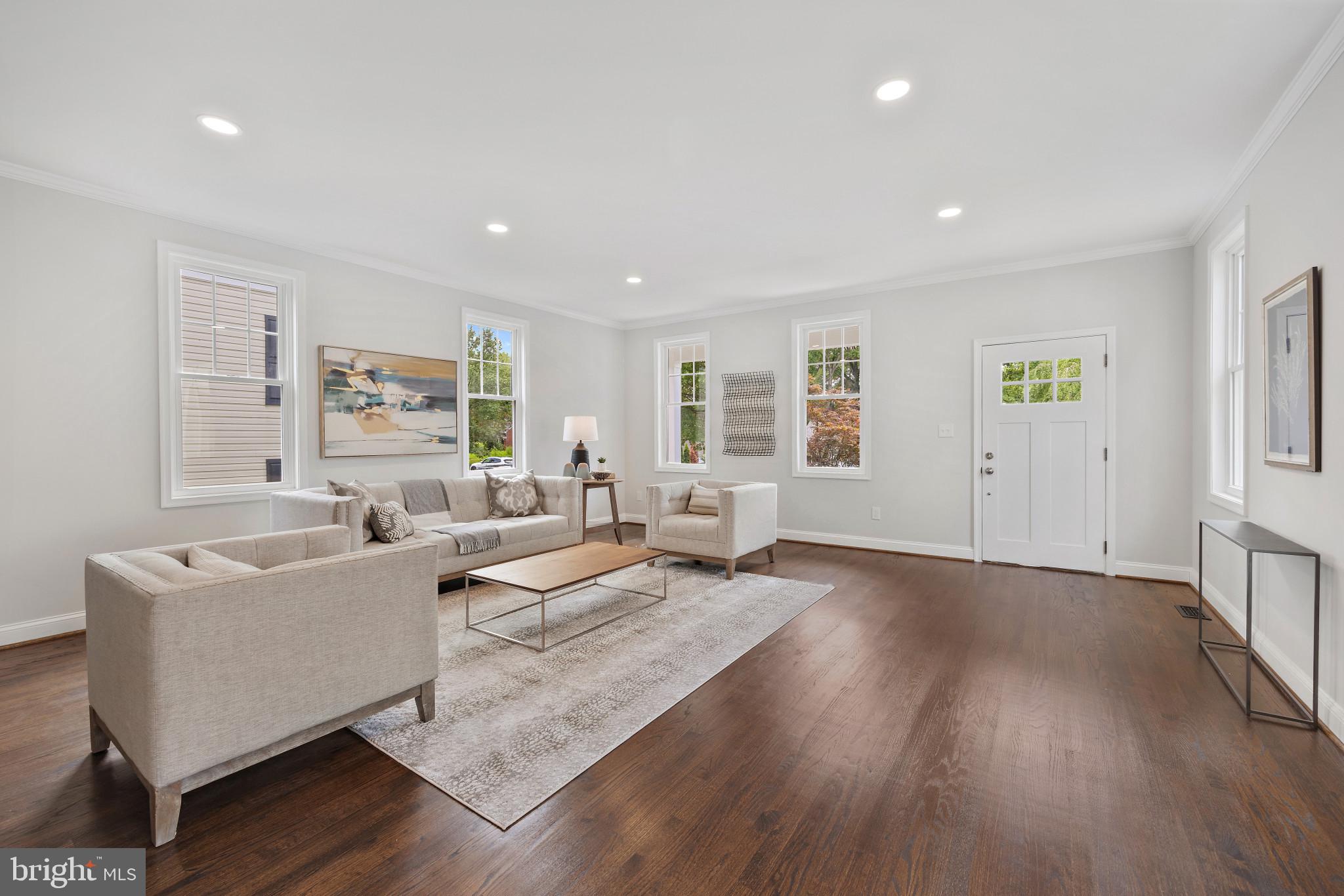 WELLINGTON - Residential