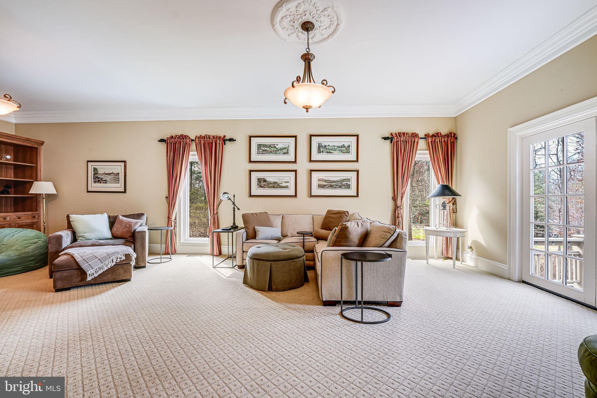 HUNTERS VALLEY MINCHEWS - Residential