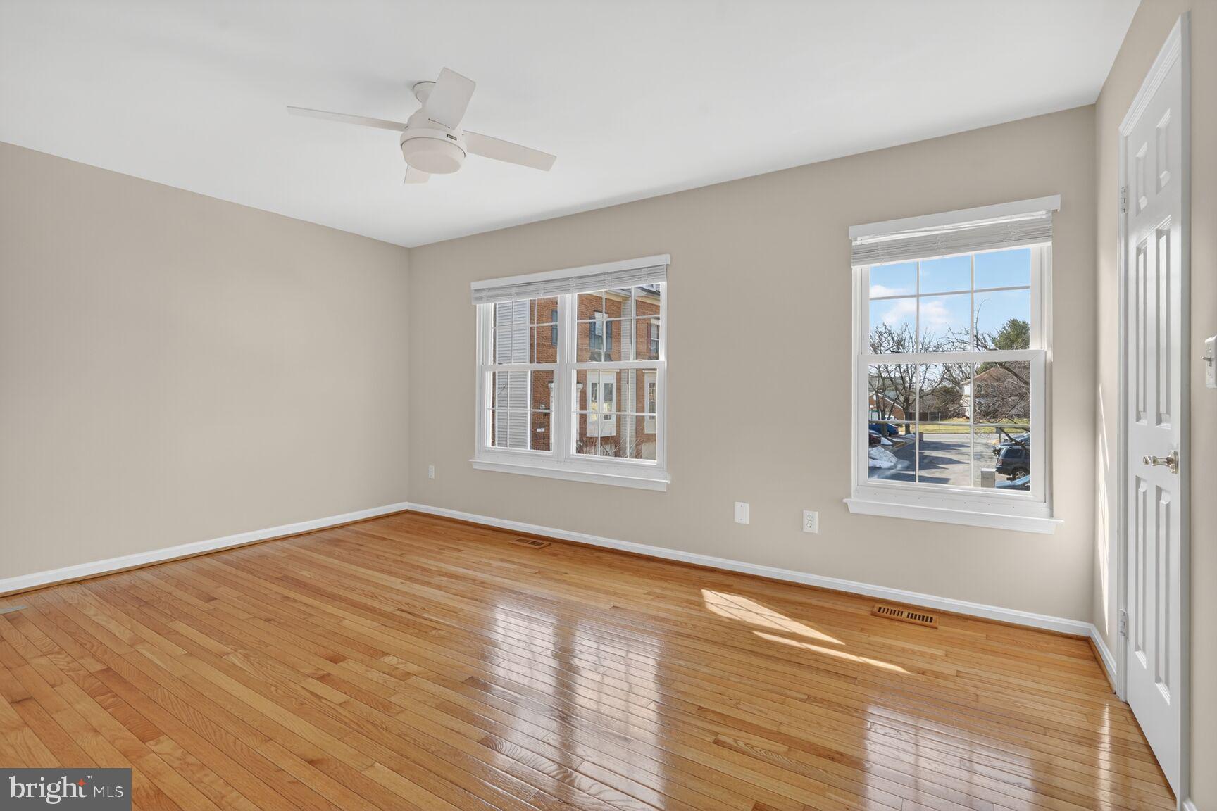 NOTTINGHAM WOODS - Residential Lease