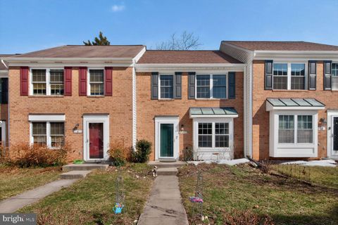8 SUNCROFT COURT SILVER SPRING MD 20904