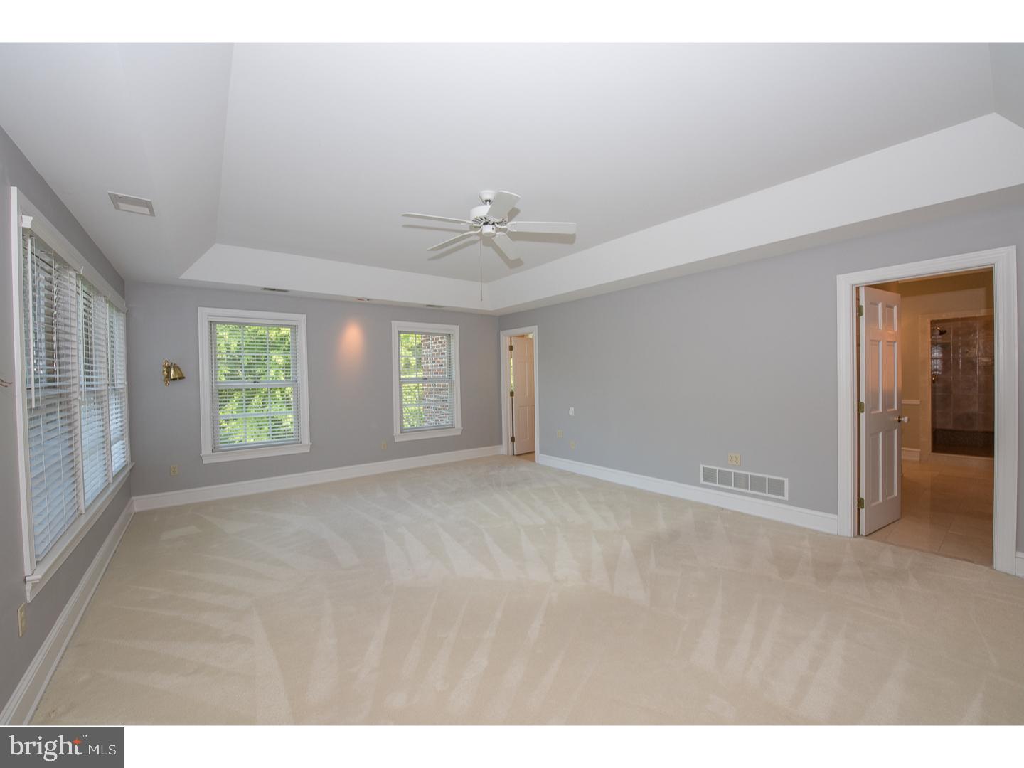 LEOPARD FARMS - Residential