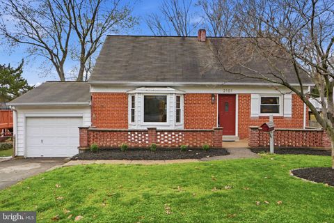 Homes For Sale - 2101 York Drive<br/> Prince William County, WOODBRIDGE, VA 22191