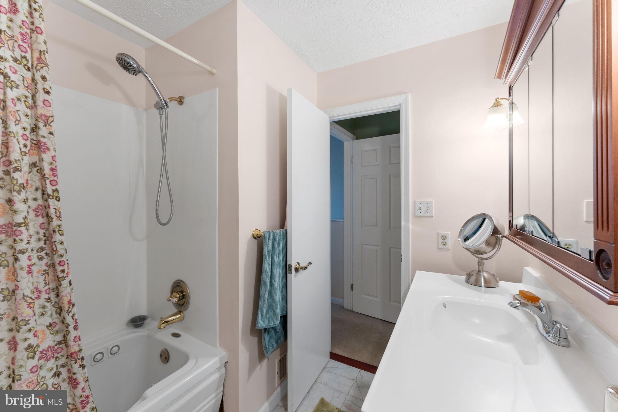 LANDING GLEN - Residential