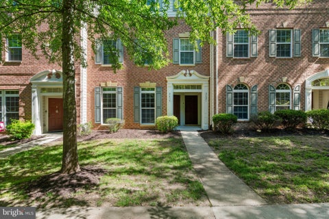 Photo of 2619 Eastbourne Drive, WOODBRIDGE, VA 22191 (MLS # VAPW2123168)