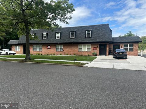 Photo of 2020 Fairfax Avenue #201, CHERRY HILL, NJ 08003 (MLS # NJCD2112418)
