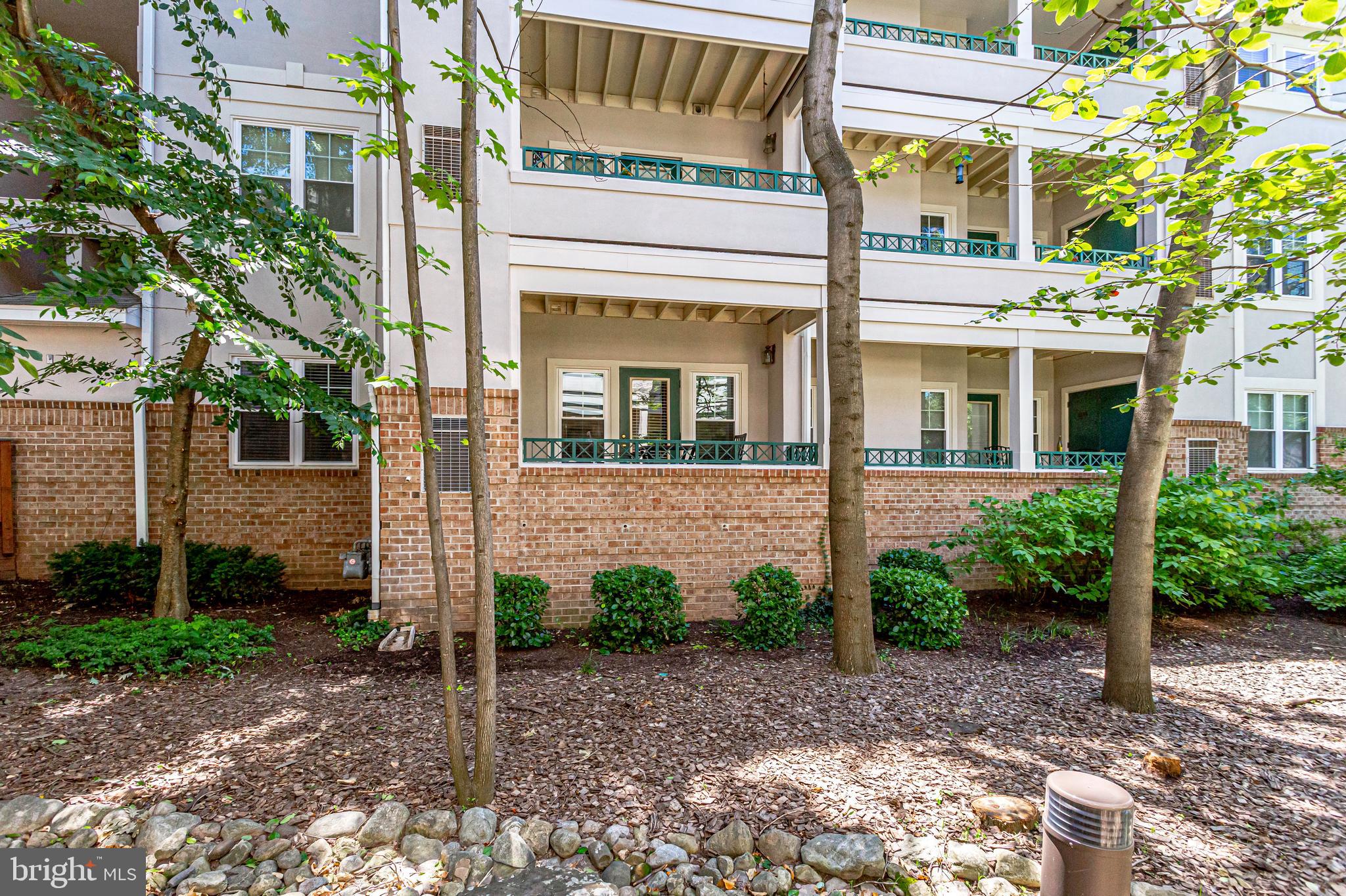 OAK PARK - Residential