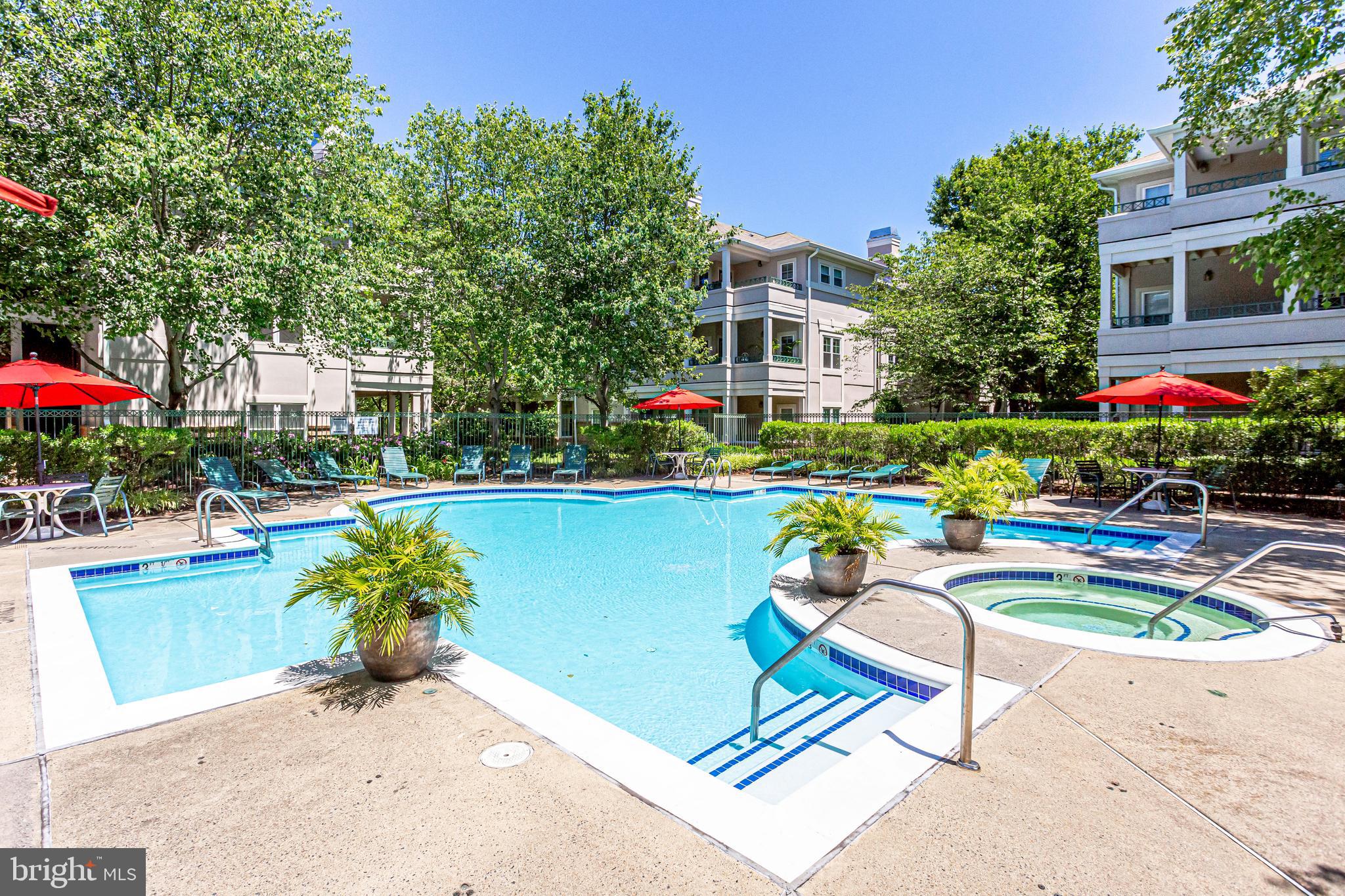 OAK PARK - Residential