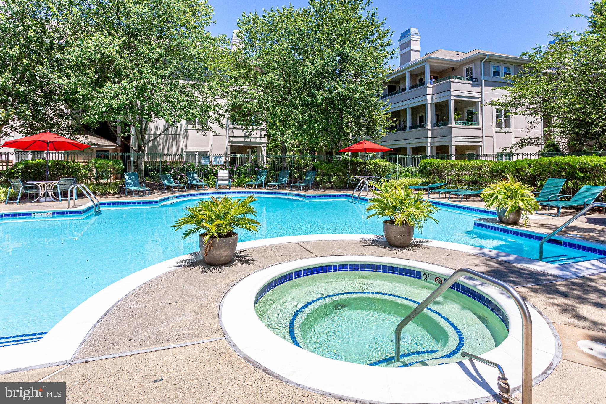 OAK PARK - Residential