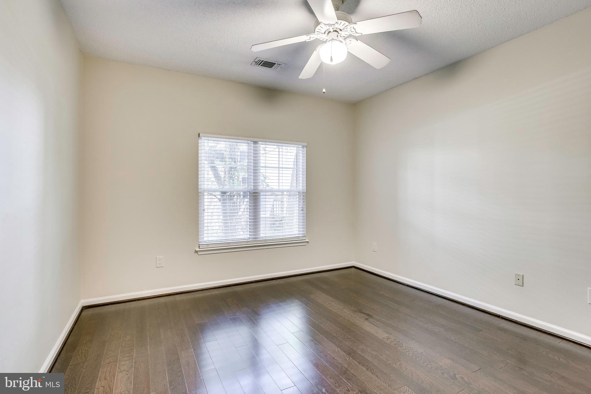 OAK PARK - Residential