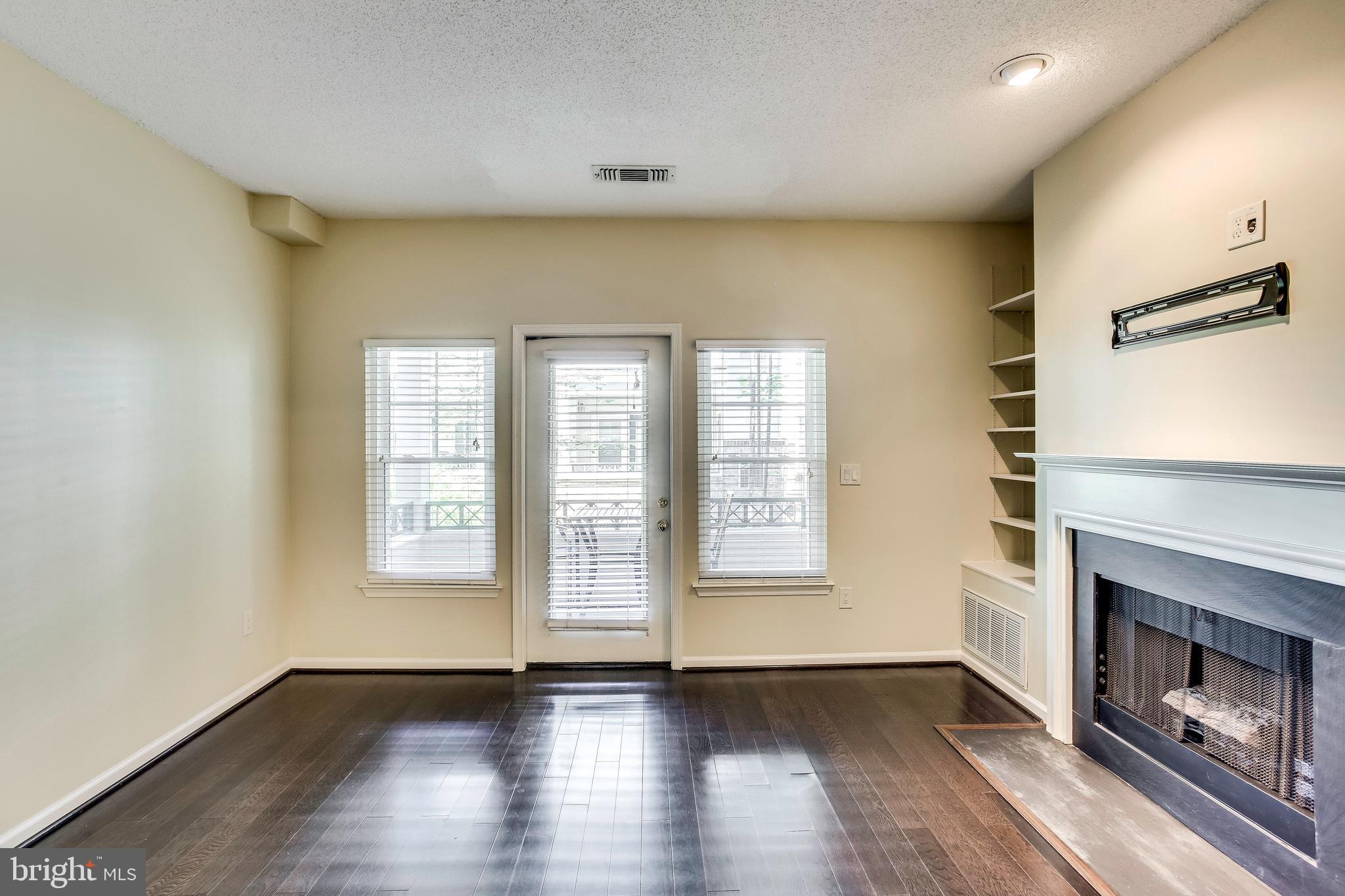 OAK PARK - Residential