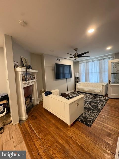 109 N 55TH STREET