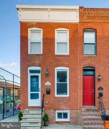 OPEN HOUSES SATURDAY JUNE 14 & SUNDAY, JUNE 15 12:00-3:00 PM LOCATION, LOCATION, LOCATION!! BEAUTIFUL, CONTEMPORARY 3BR/3BA Townhome in the heart of Canton! Steps to the Square this bright home features gleaming hardwood floors, ceramic tile, a soft paint palette, recessed lighting, crown molding, exposed brick walls, and rooftop deck! Convenient to Canton Square and more! Main level features a beautiful open-concept floor plan with a spacious Living/Dining Room with hardwood flooring and fireplace perfect for entertaining or relaxing with family. Gourmet Kitchen with updated cabinets, stainless steel appliances, and breakfast bar with seating for 2 makes this home ideal for any home chef! Fall in love with the Upper level Master Suite with a lovely attached Master Bath! This level also features Bedroom 2 and a hallways Full Bath! Fully finished lower level features a Full Bath, an ADDITIONAL Bedroom and Laundry Room with Washer and Dryer! Venture into the paver patio backyard great for entertaining and grilling! Enjoy the weather and gorgeous view of the city from the ROOFTOP DECK! Come see your new home today!