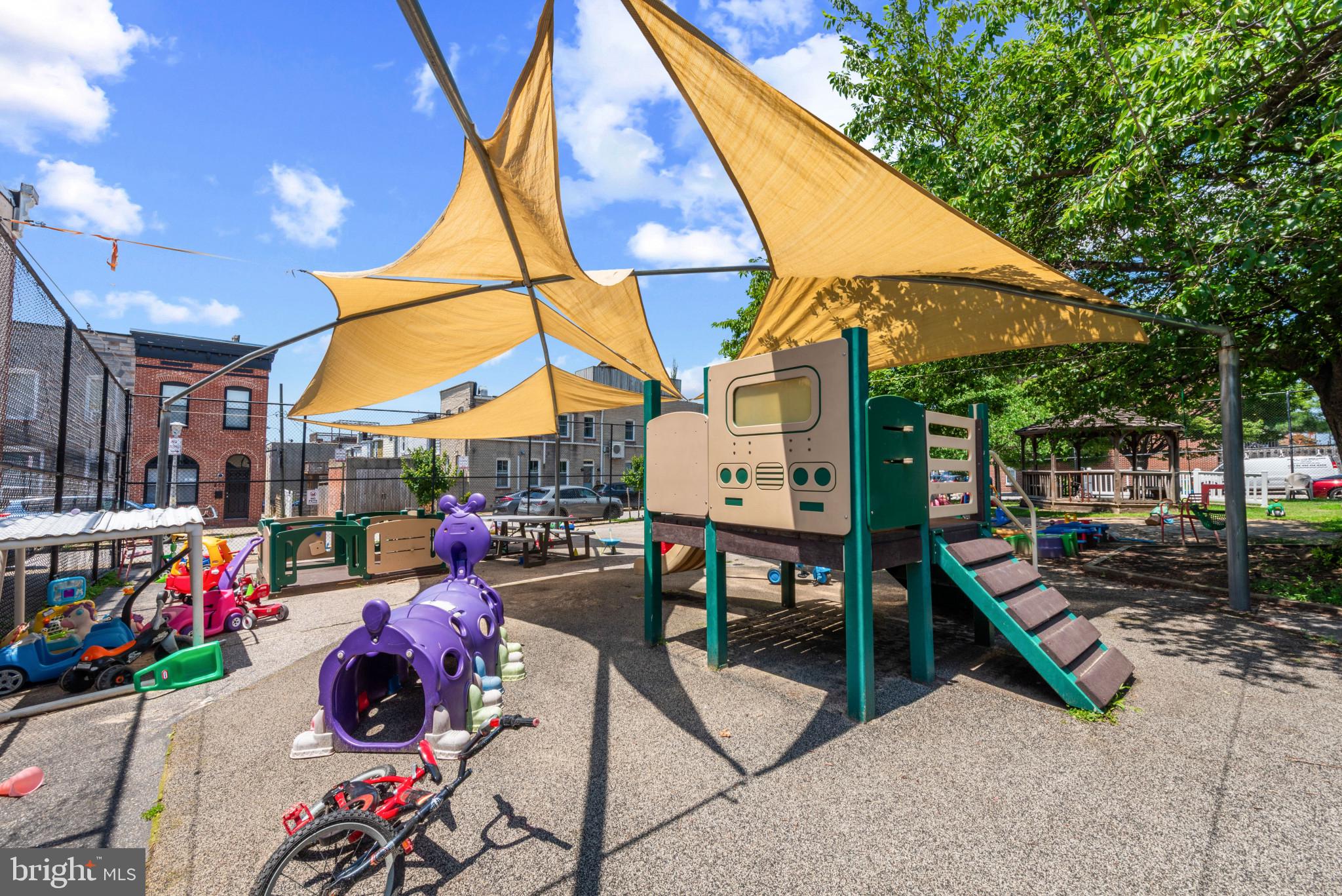 CANTON - Residential