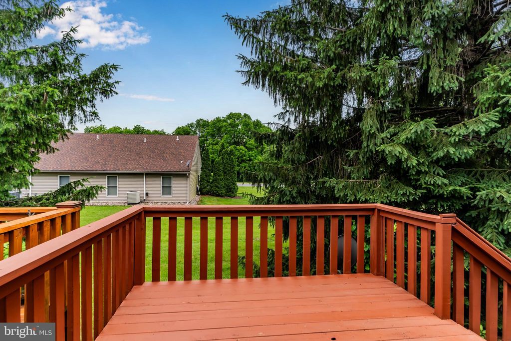 Photo of 419 Dogwood Court, CARLISLE, PA 17013 (MLS # PACB2042988)