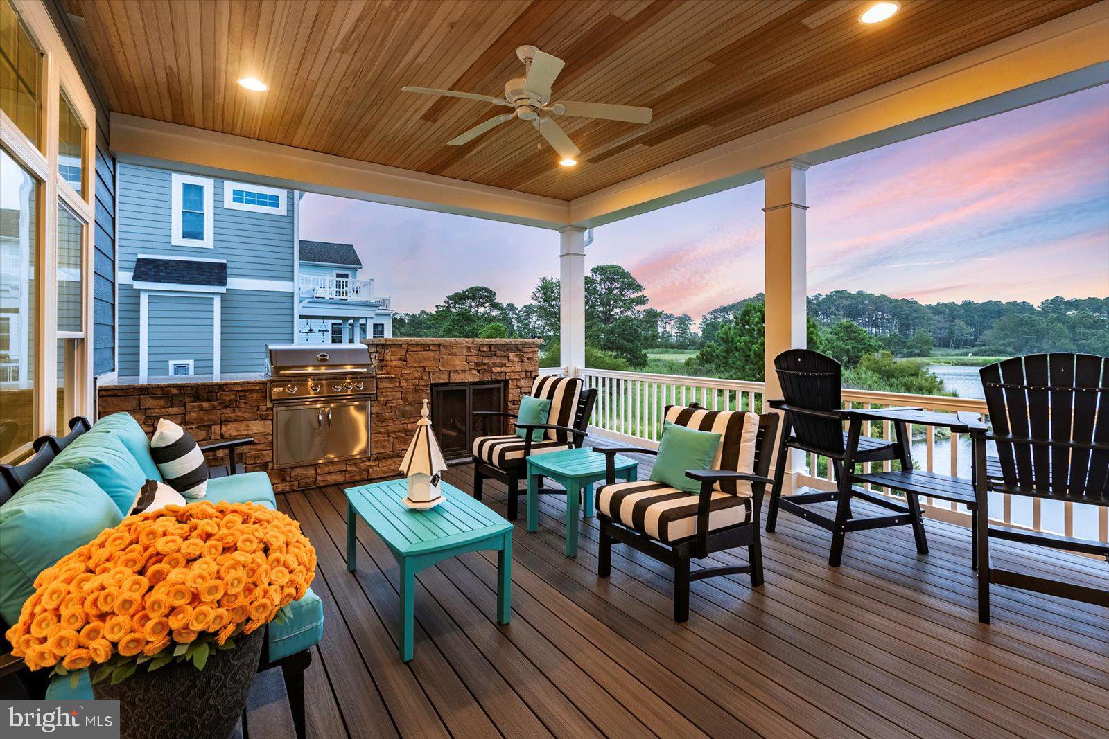 22139 SEAPORT SQUARE