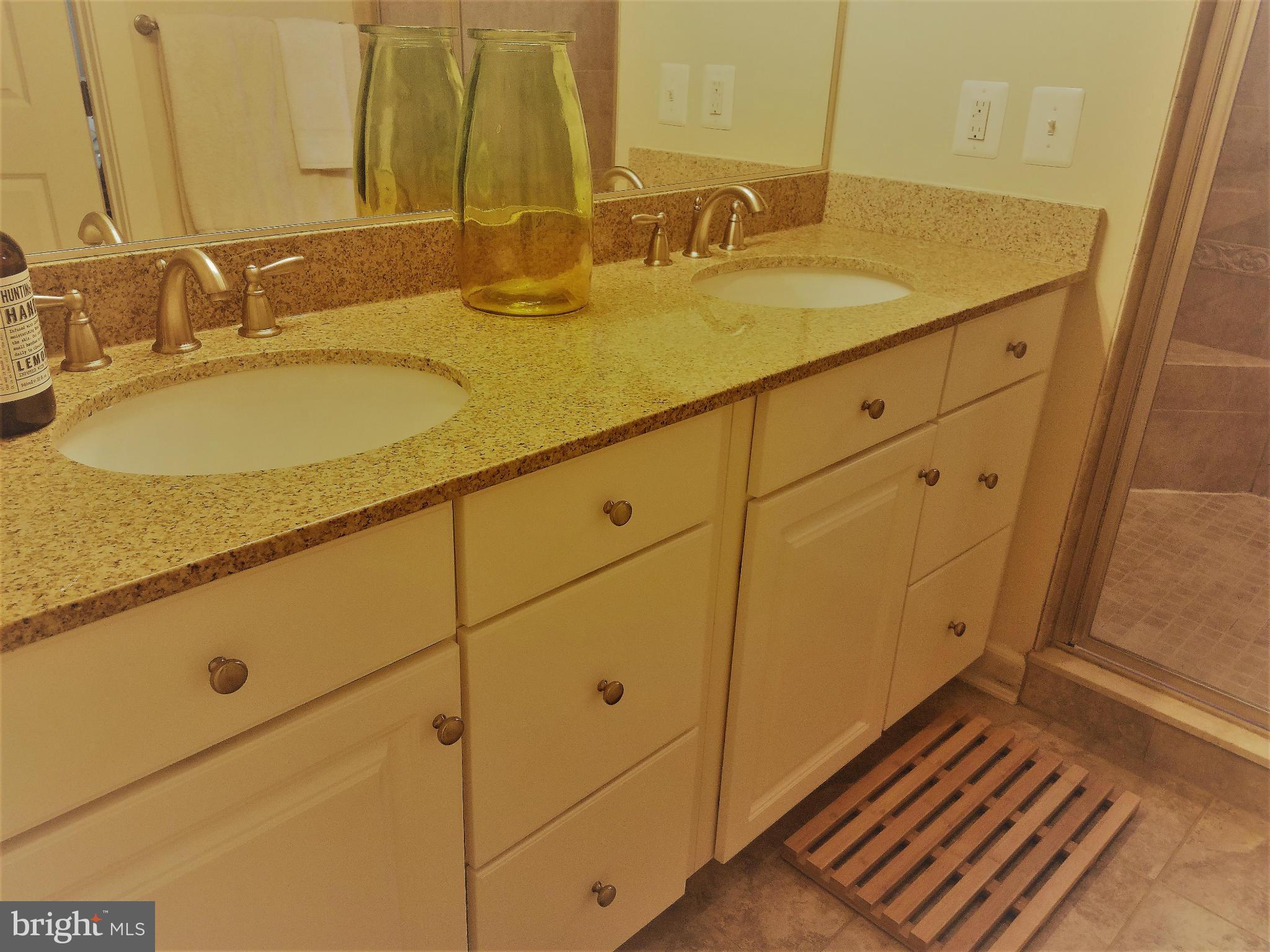 DARNESTOWN AT TRAVILAH - Residential Lease