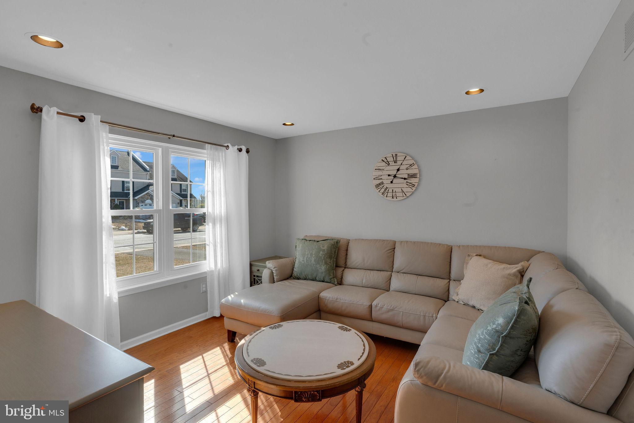 RICHLAND GREENE - Residential