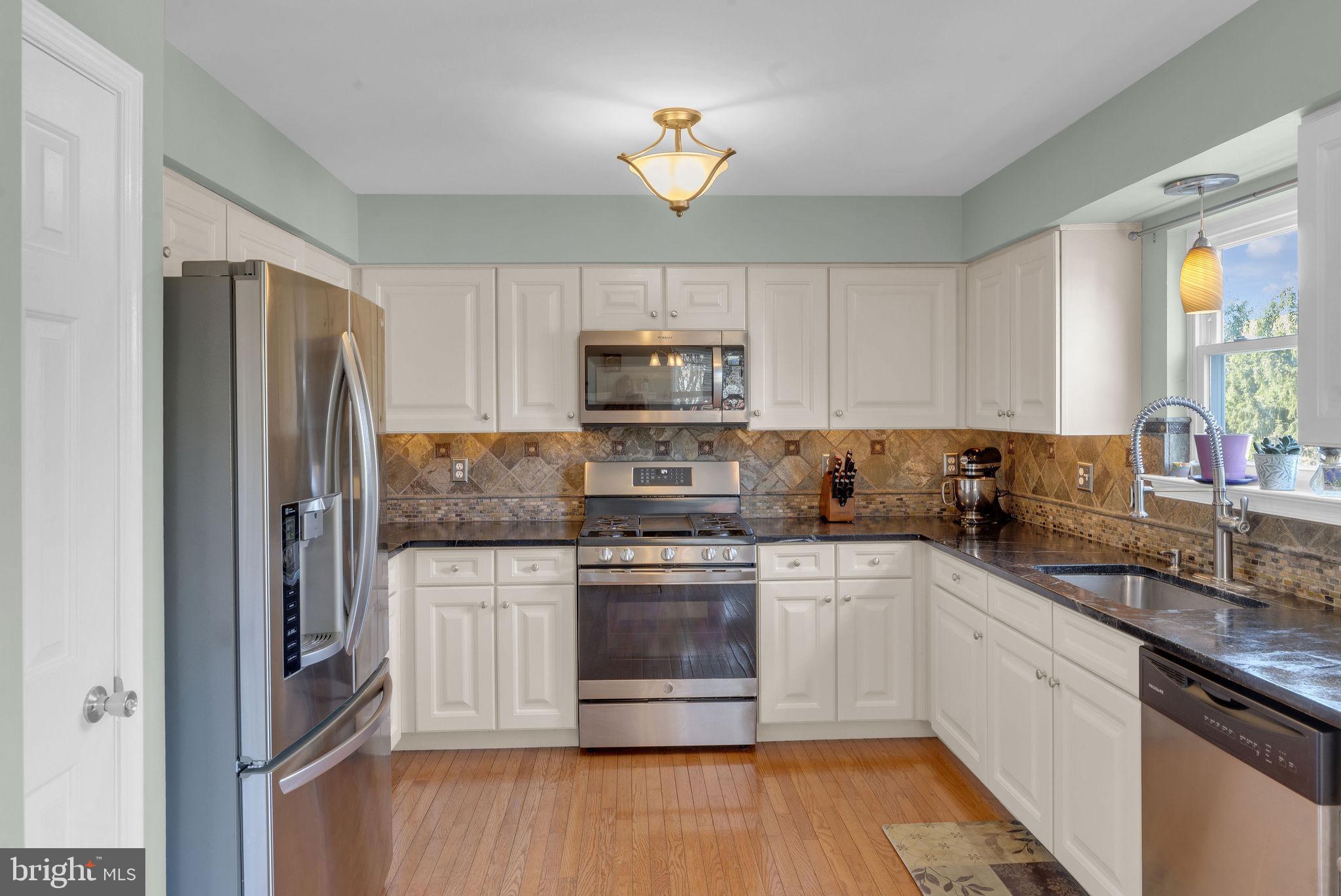 RICHLAND GREENE - Residential