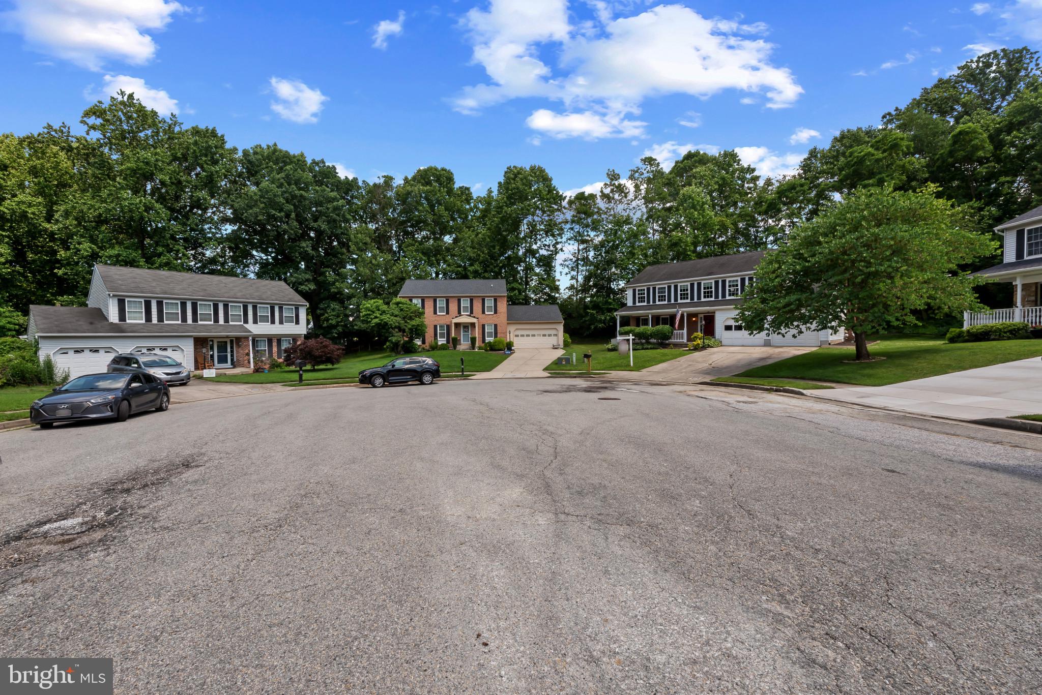 15 TOPWOOD COURT